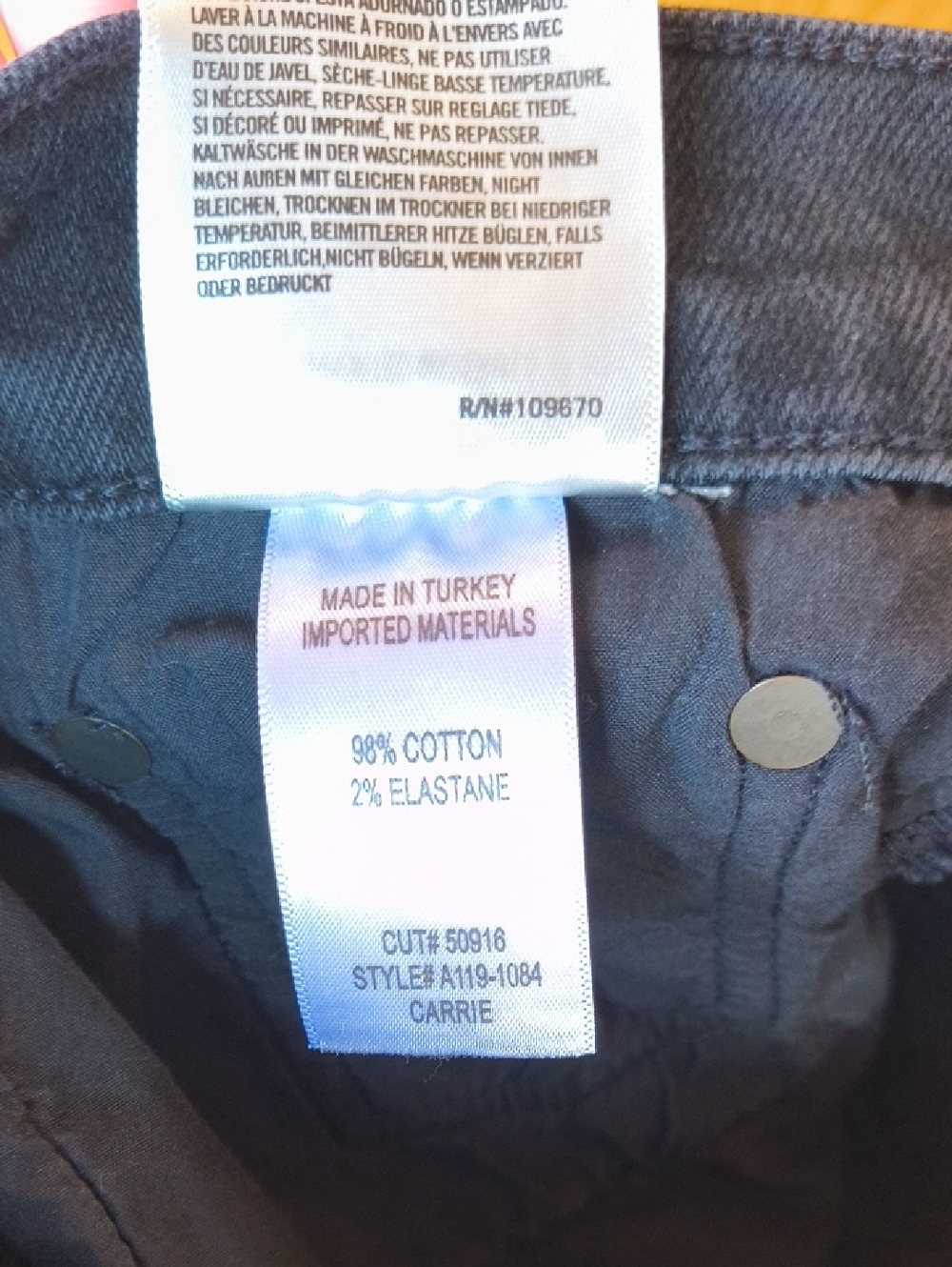 AGOLDE Carrie Long Length Slim Short in Color Stunner Size 32 NWOT - Picture 8 of 12